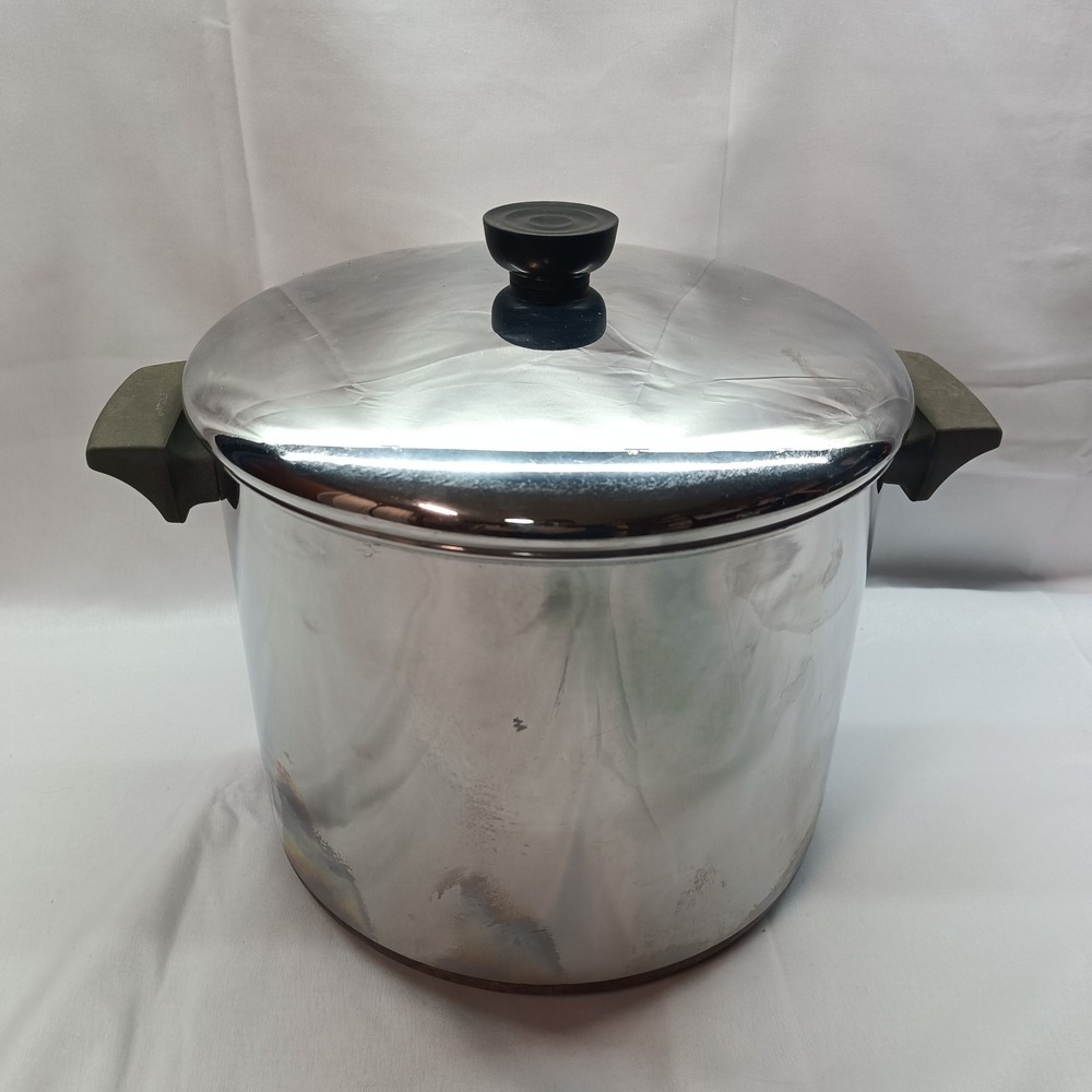 Revere Ware 1801 Copper Bottom 8 Qt 83 Stock Pot with Lid Clinton ILL USA Vtg